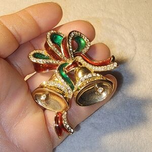 Avon 2015 Holiday Bells Brooch – Red & Green Enamel with Rhinestones